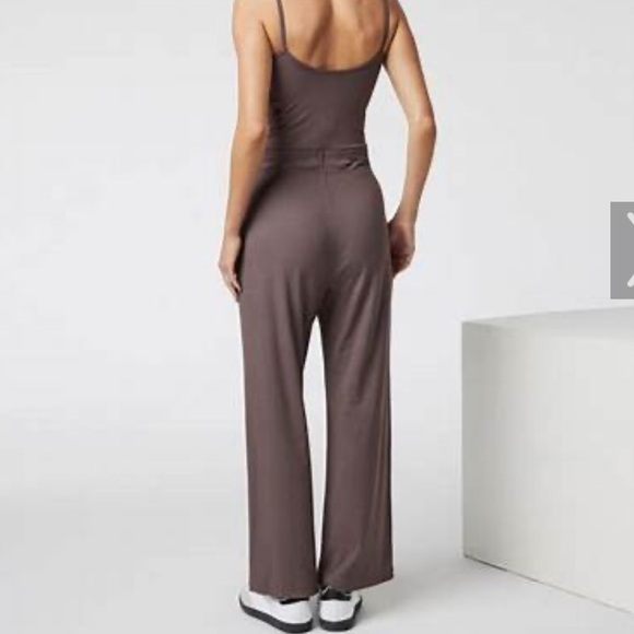 VUORI Pose Henley Jumpsuit Color Chocolate Brown SMALL - Picture 3 of 15